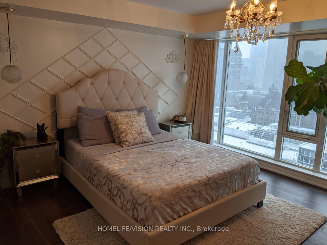 210 Victoria St, #1816