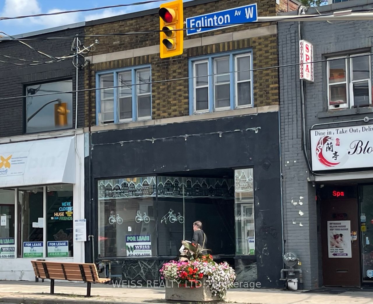 523 Eglinton Ave W