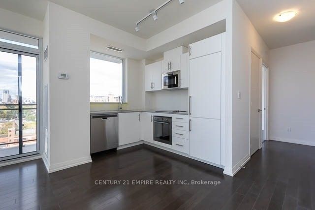 460 Adelaide St E, #1705
