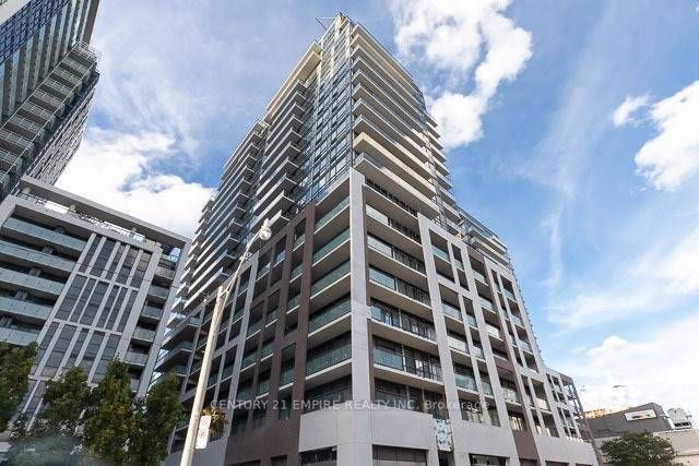 460 Adelaide St E, #1705