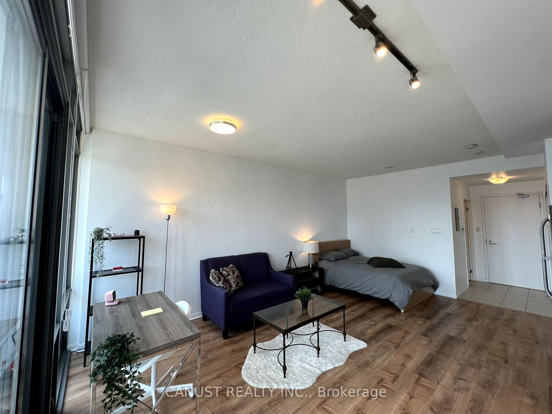 38 Grenville Street #3305