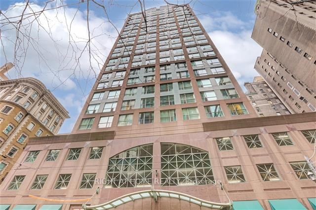 7 King St E, #1301