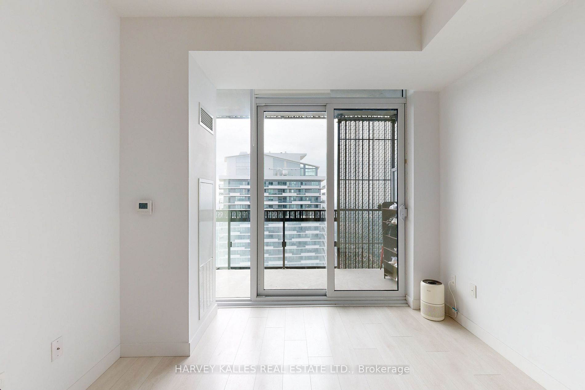 8 Eglinton Ave E, #5312