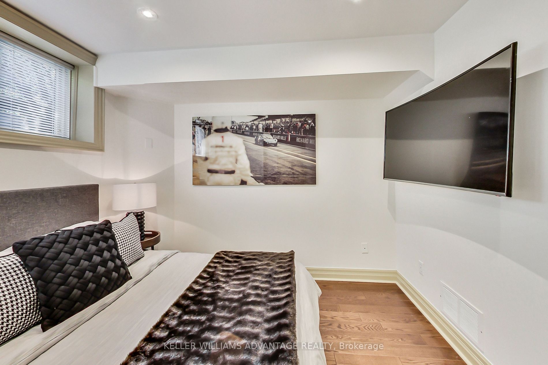 Listing C6657896 - Large Photo # 24