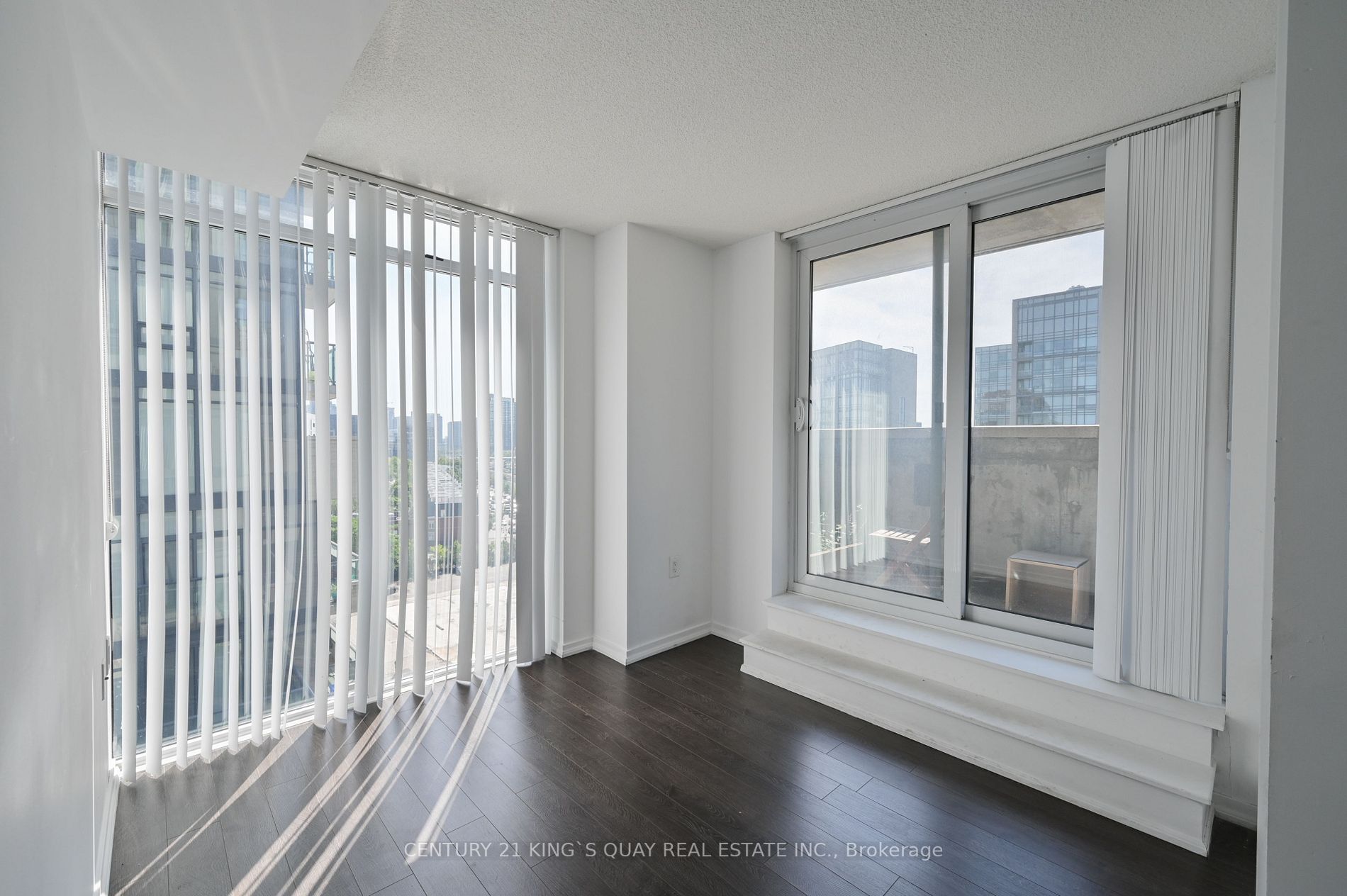 36 Lisgar St, #907W