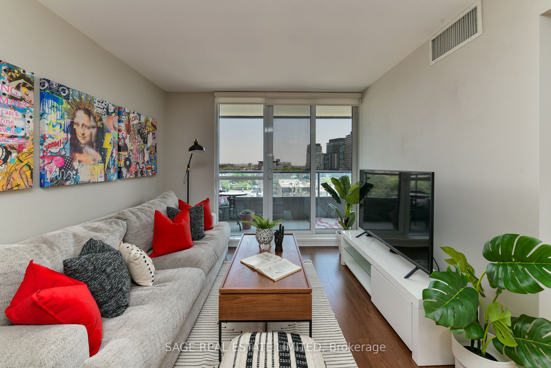 320 Richmond Street E, #1017