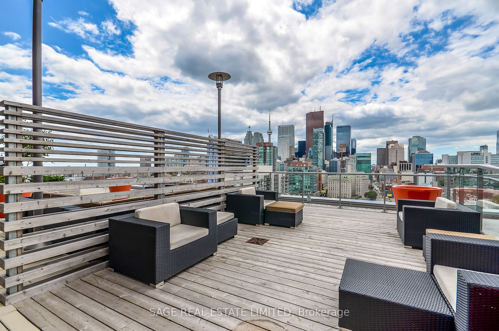 320 Richmond Street E, #1017