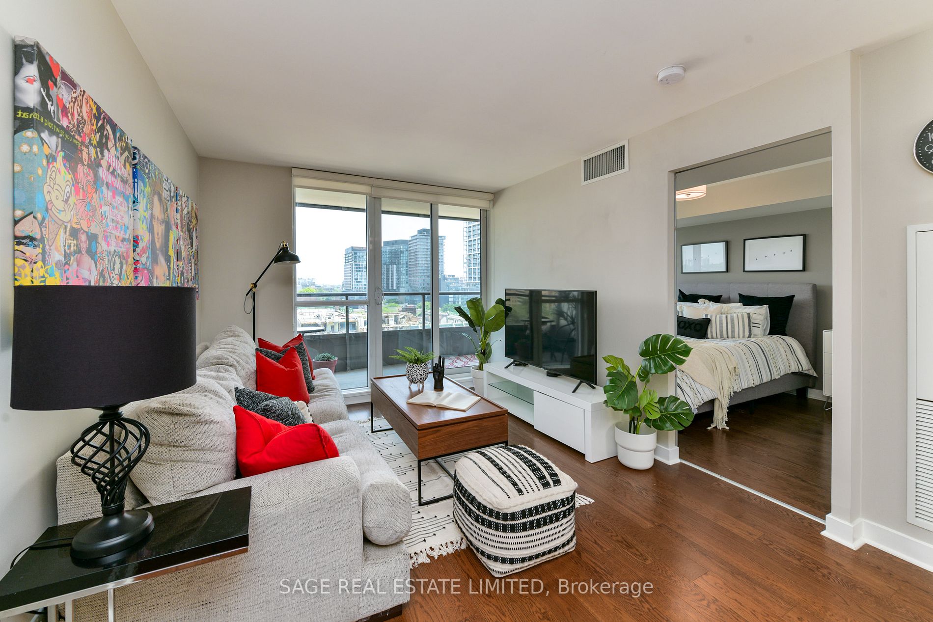 320 Richmond Street E, #1017