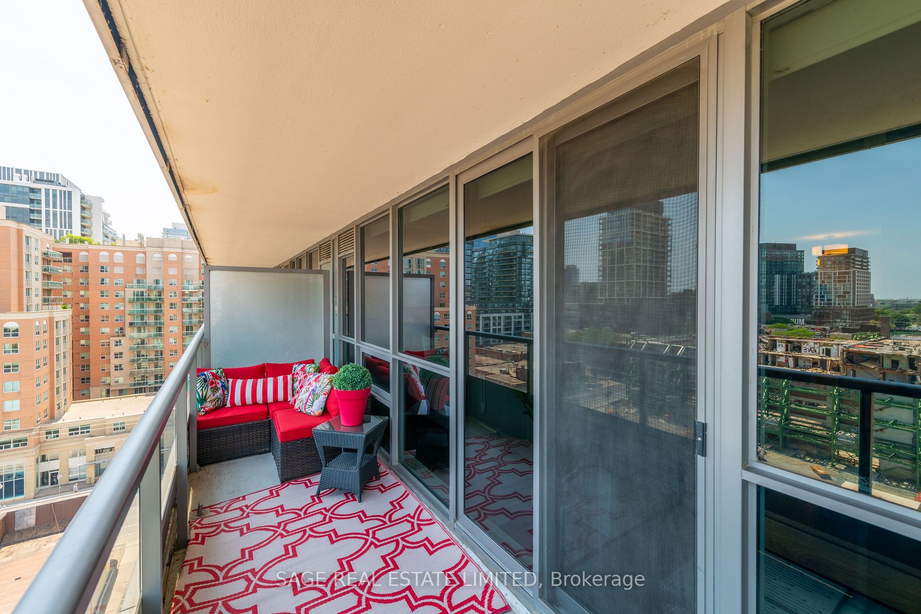 320 Richmond Street E, #1017