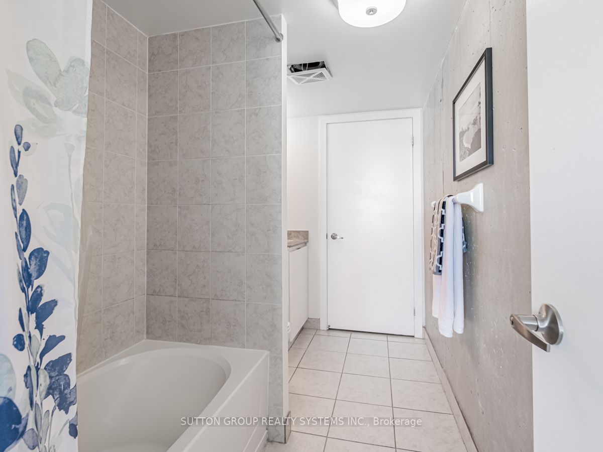 150 Sudbury St, #1501