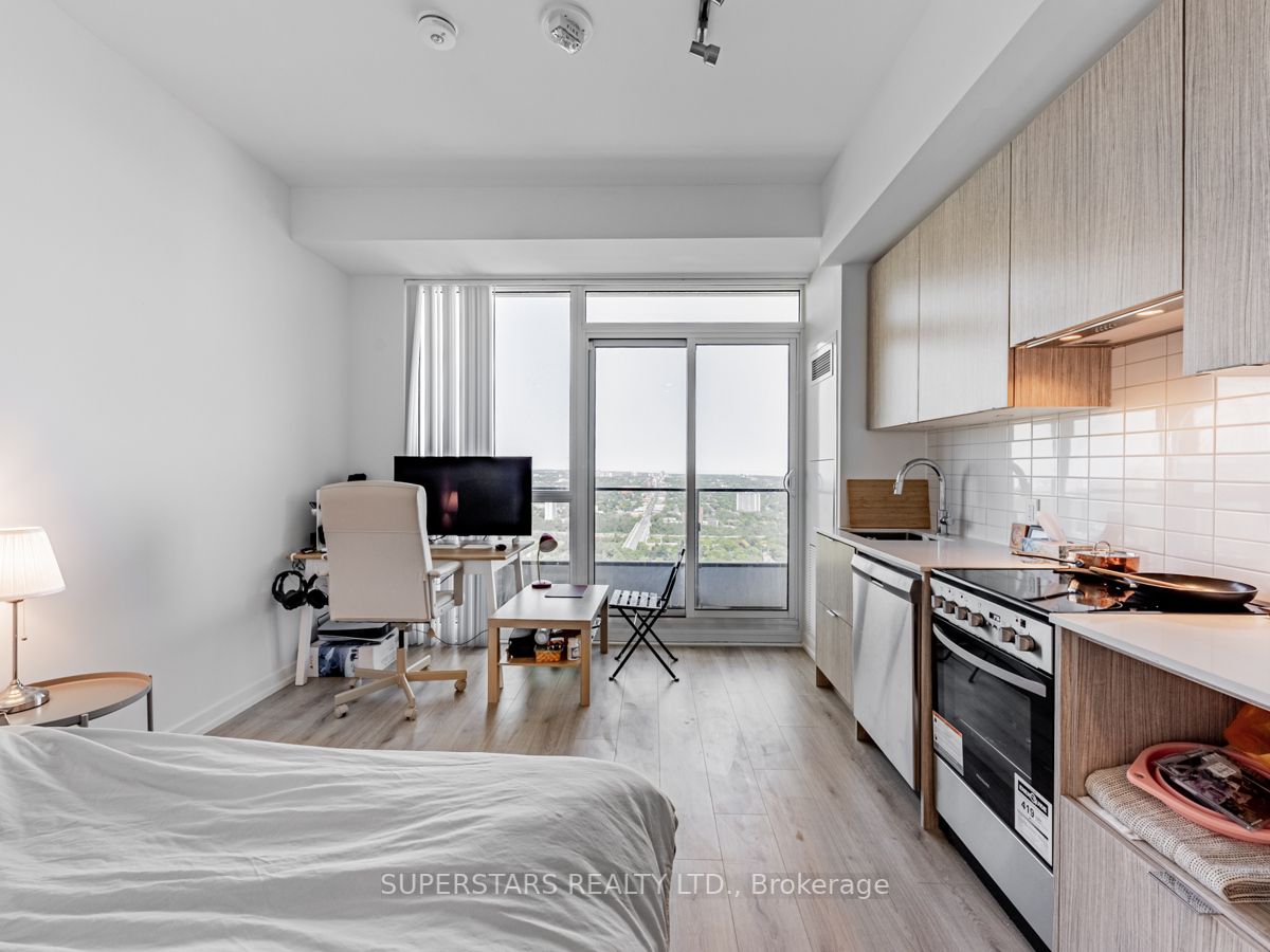 395 Bloor St E, #4508