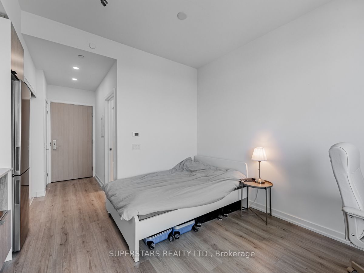 395 Bloor St E, #4508