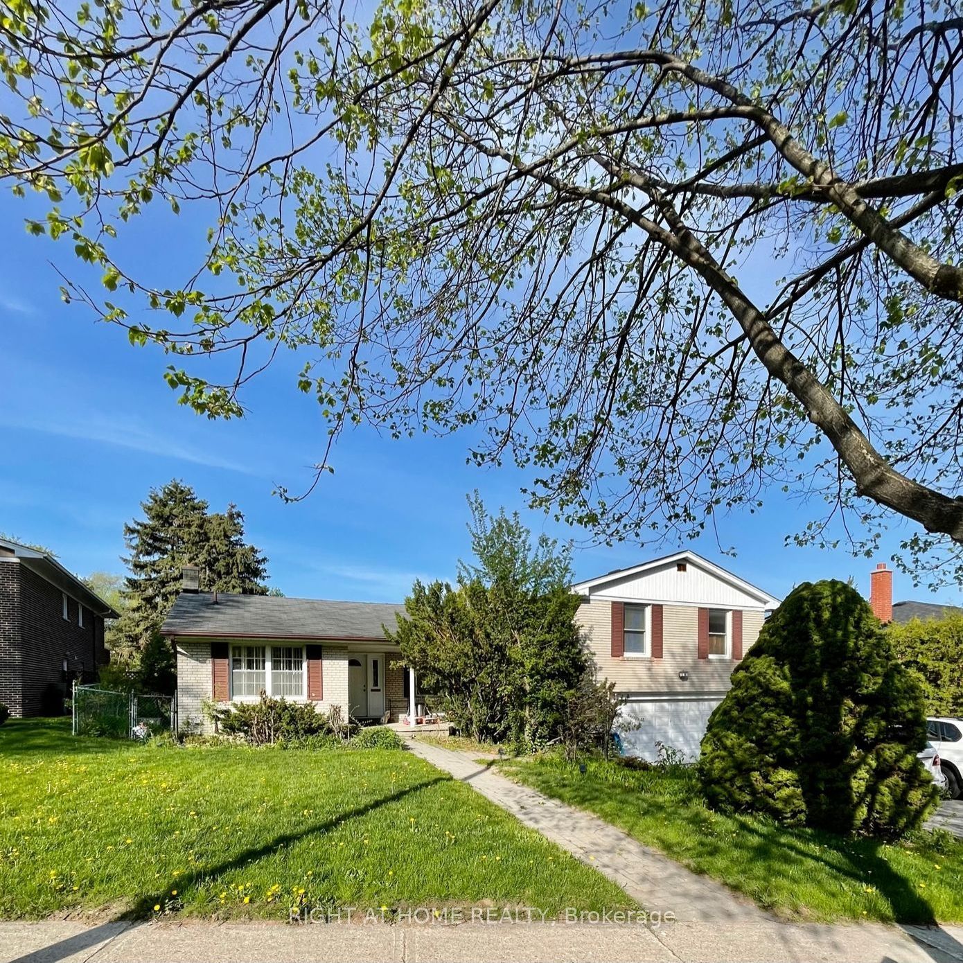 16 Ruden Cres