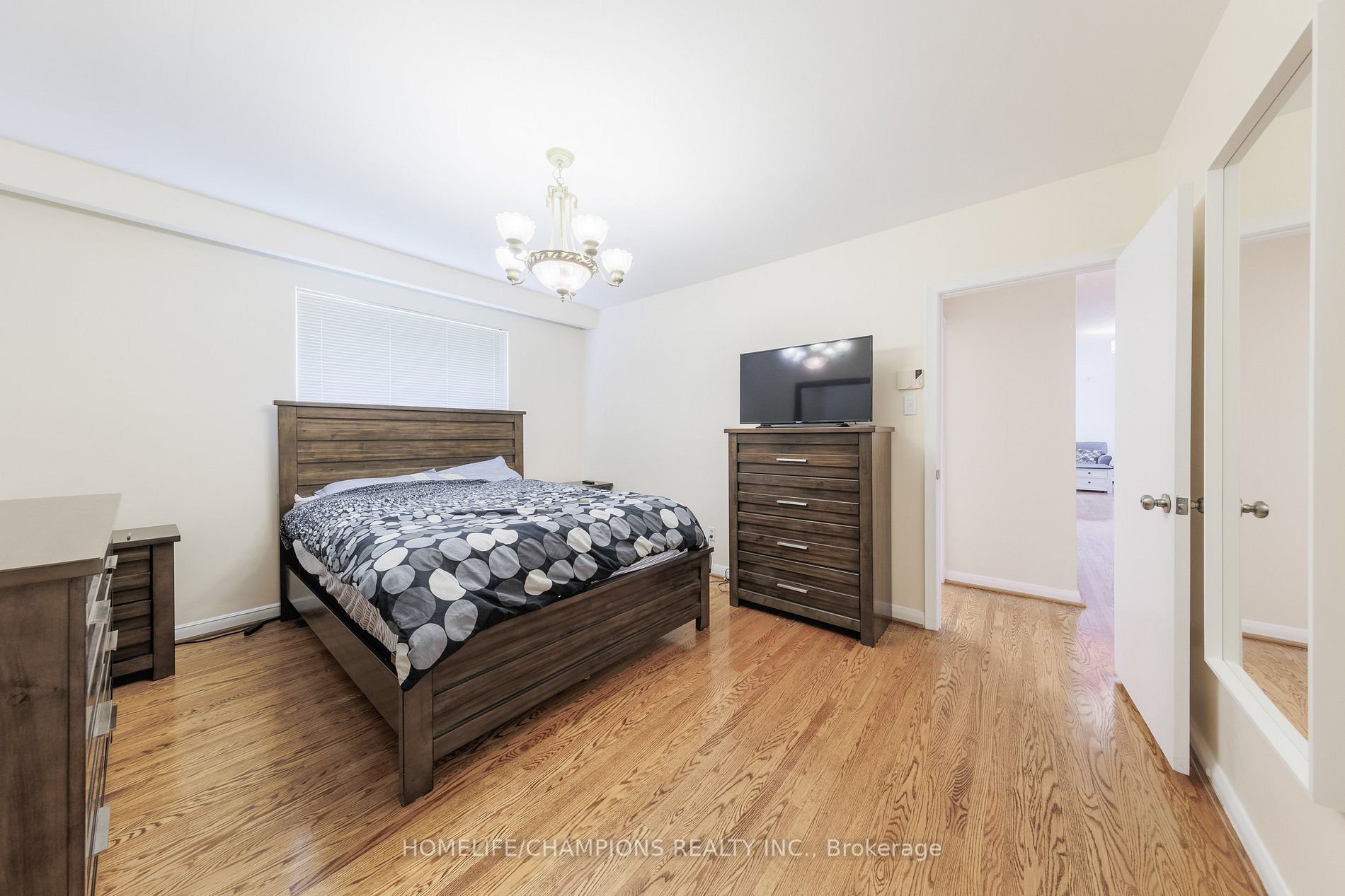 169 Combe Ave
