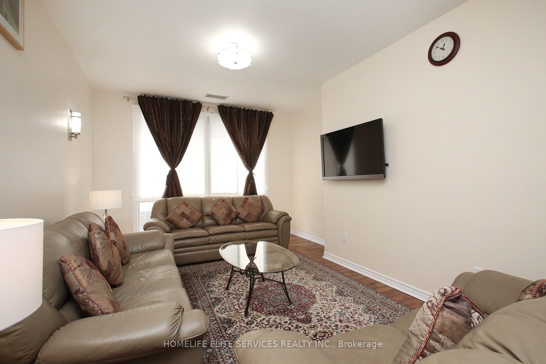 10 Gateway Blvd, #218