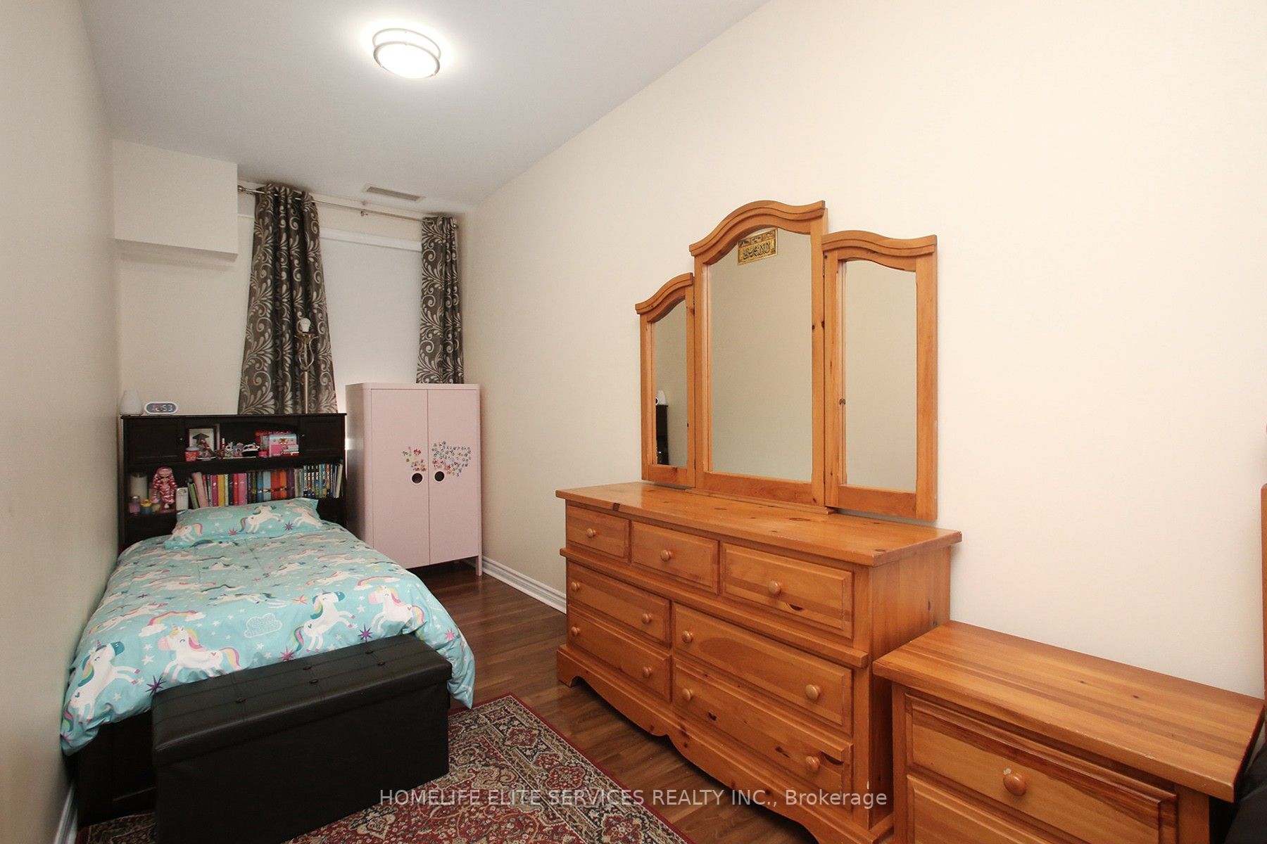 10 Gateway Blvd, #218