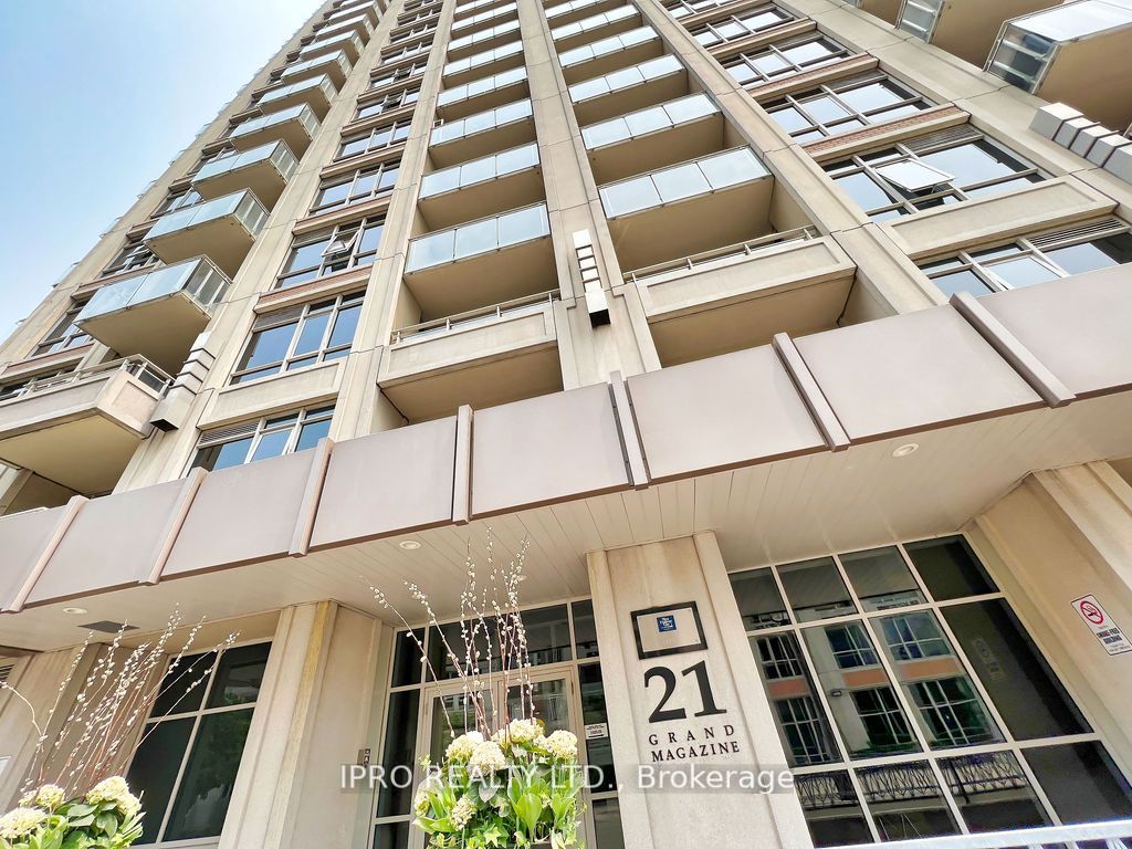 21 Grand Magazine St, #217