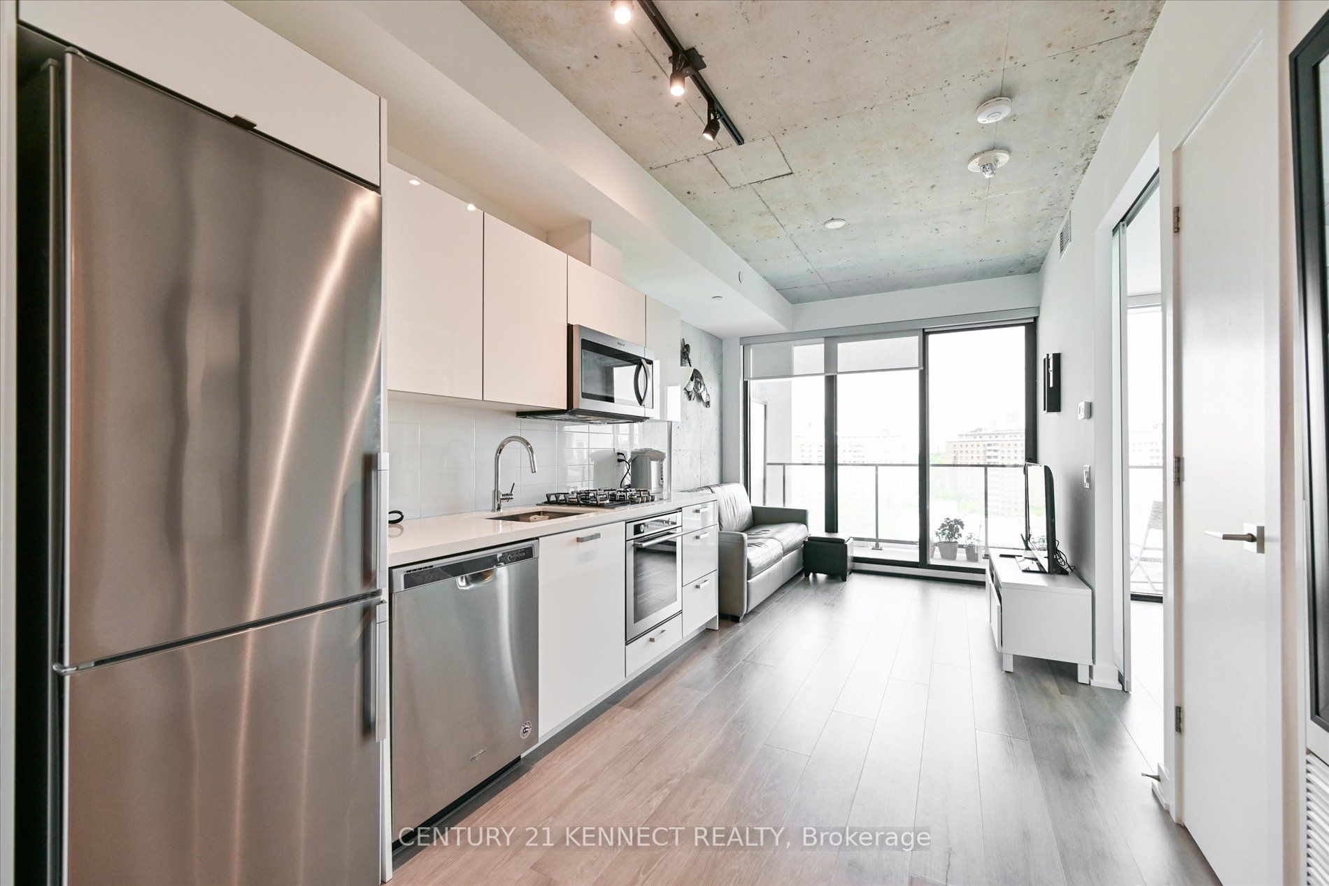 55 Ontario St, #1310