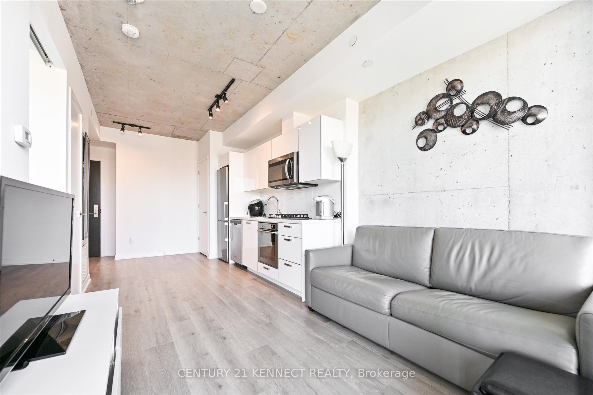 55 Ontario St, #1310