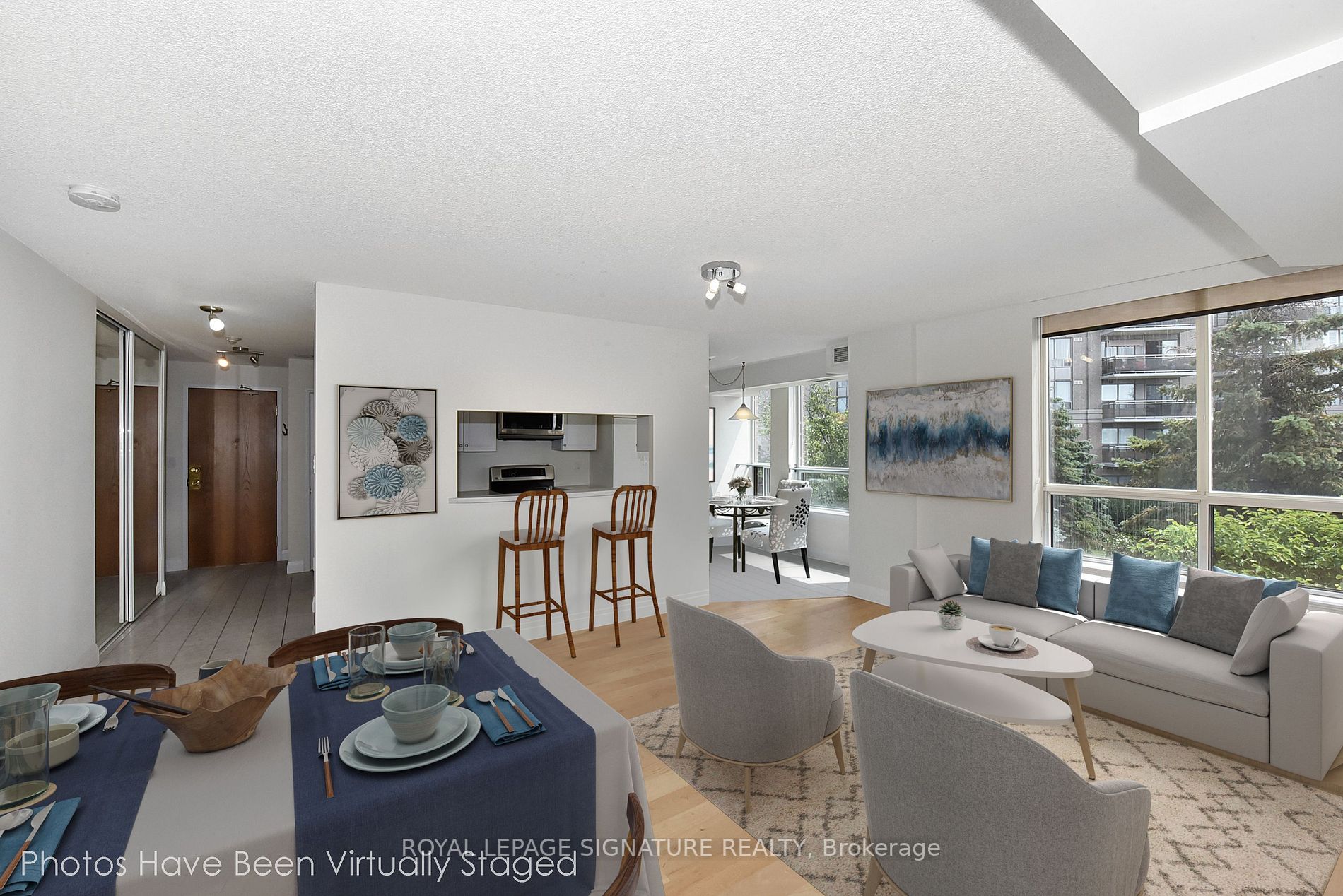 1700 Eglinton Ave E, #207