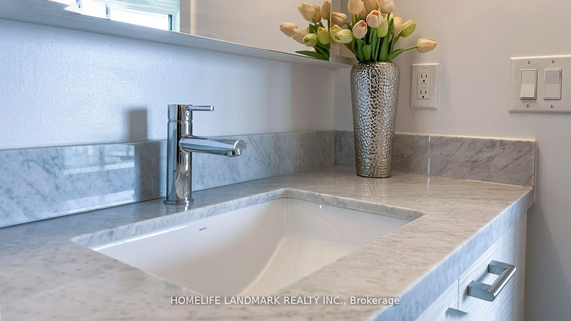 2221 Yonge Street, #3304