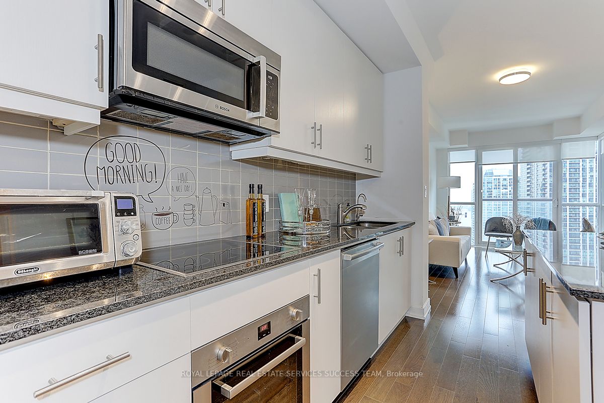 1 The Esplanade Ave, #2609