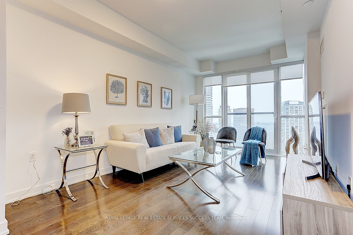 1 The Esplanade Ave, #2609