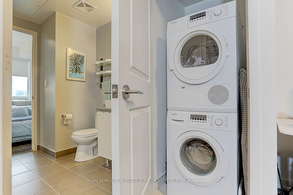 1 The Esplanade Ave, #2609