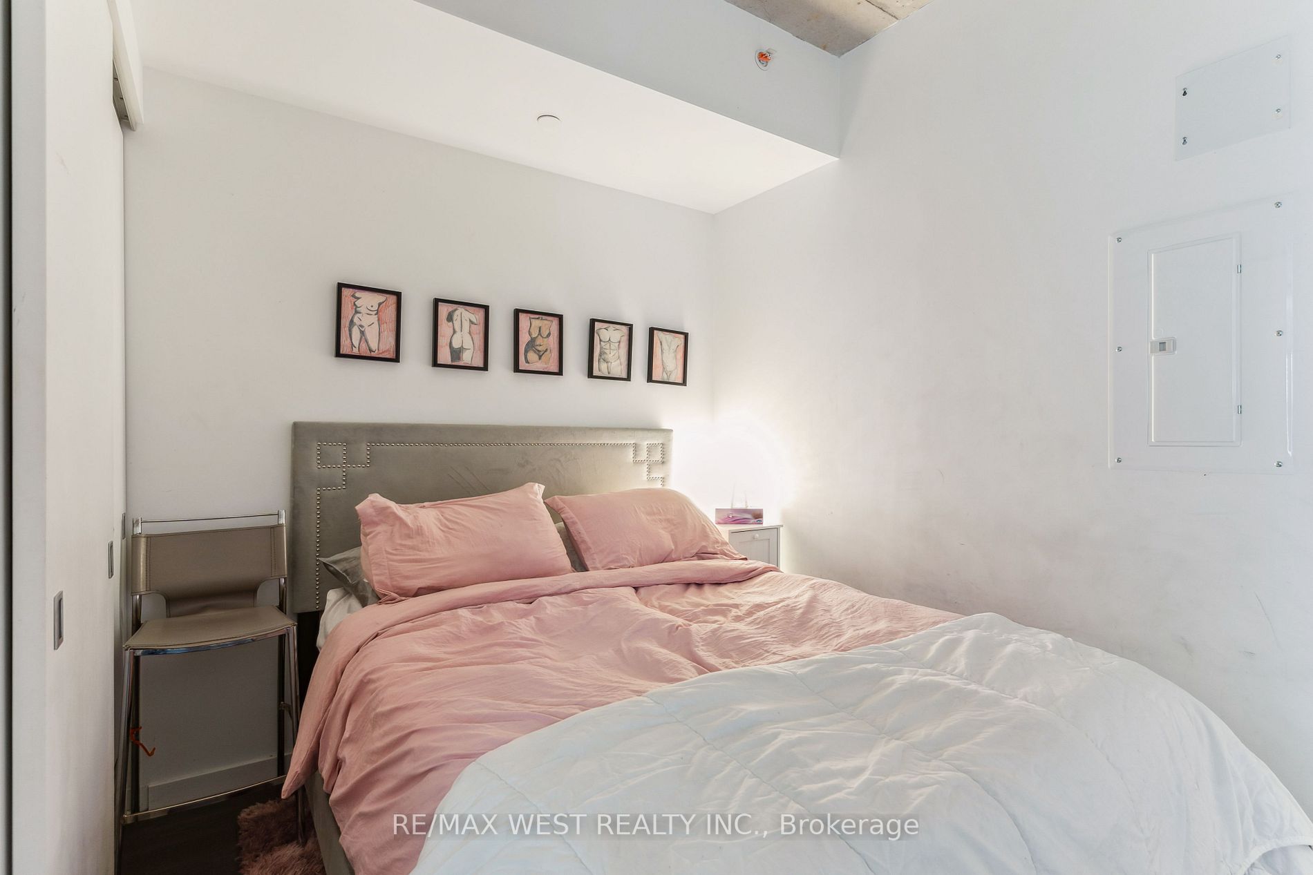 170 Bayview Ave, #802