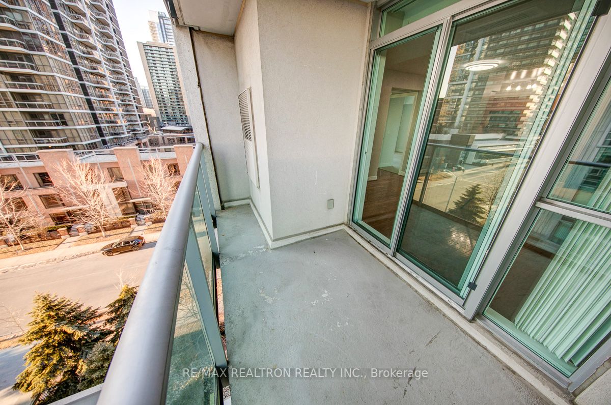 35 Bales Avenue, #705