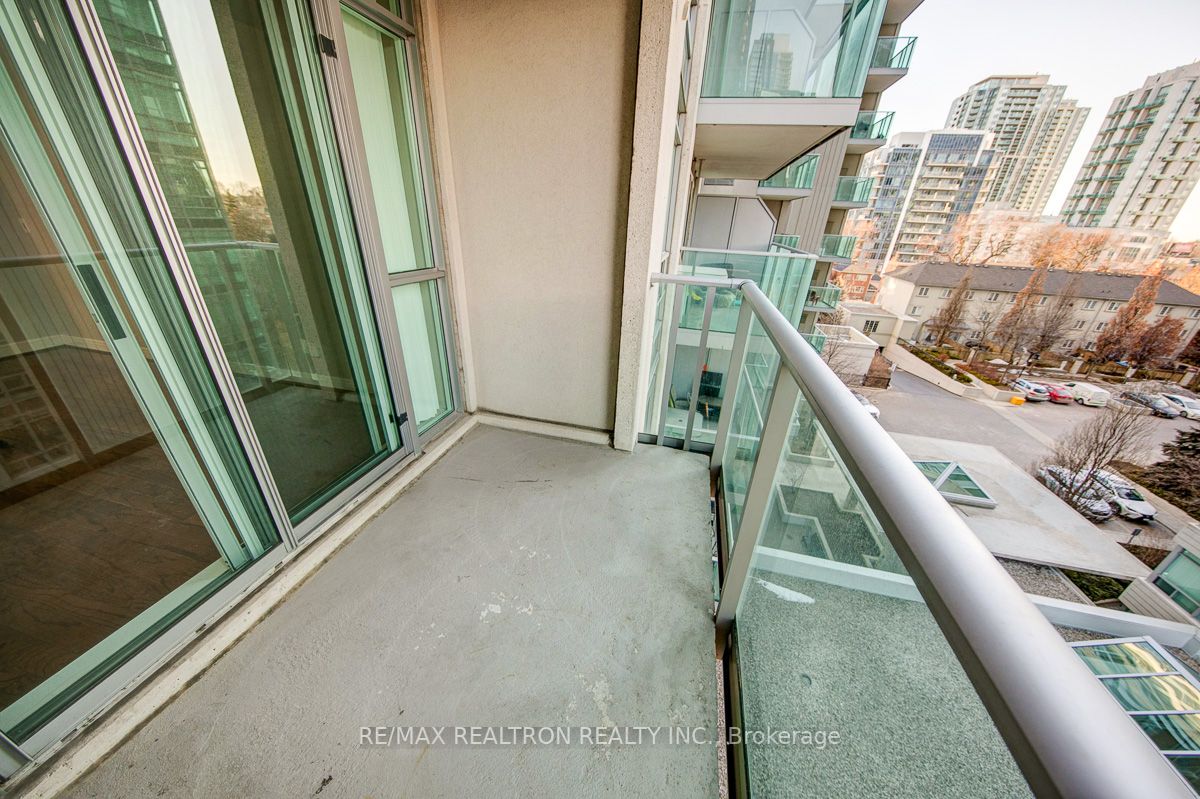 35 Bales Avenue, #705