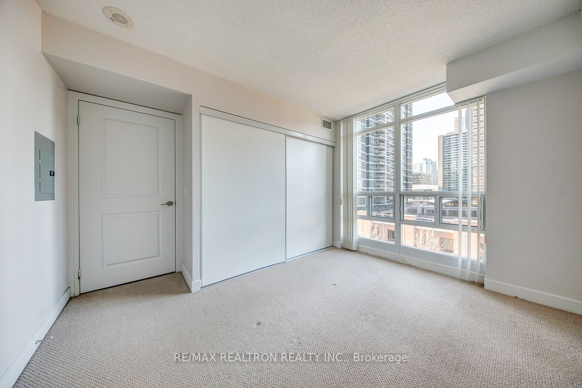 35 Bales Avenue, #705