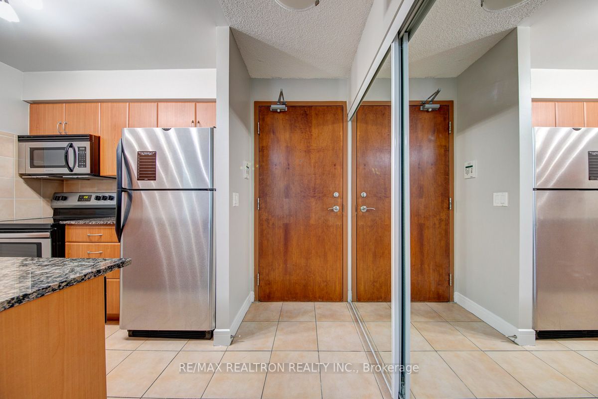 35 Bales Avenue, #705
