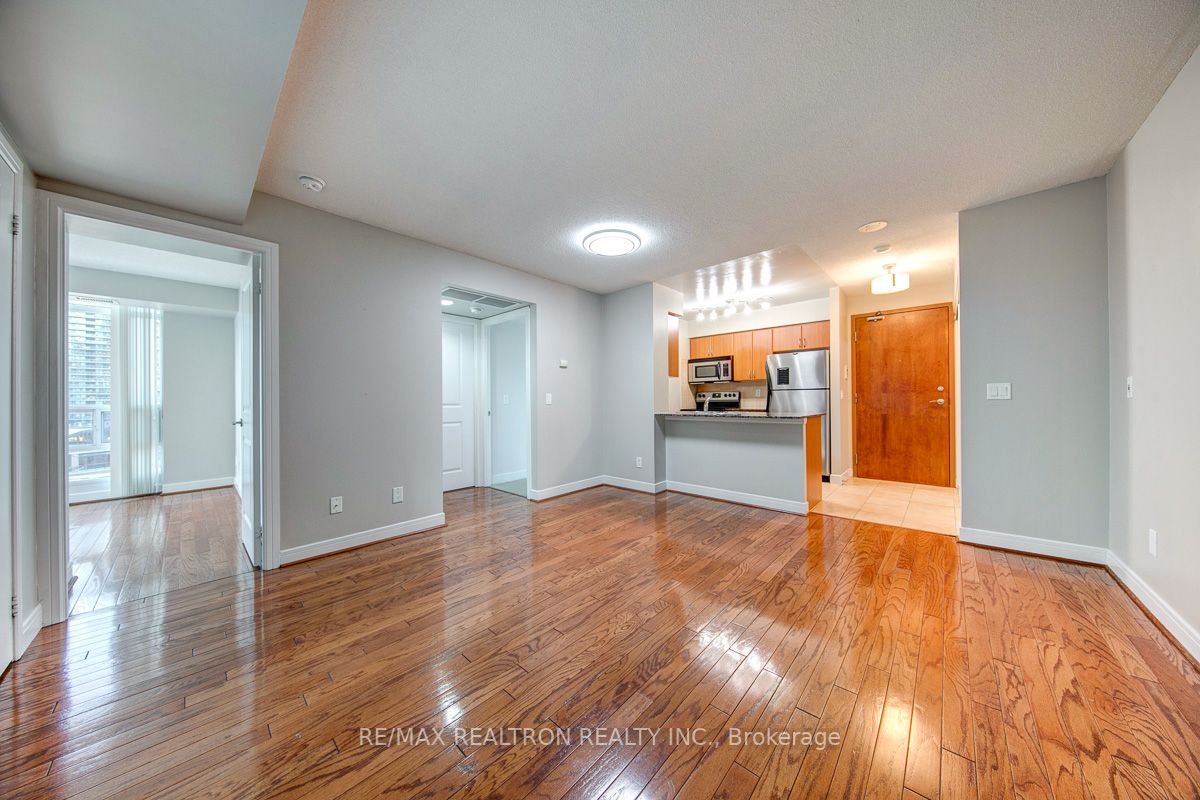 35 Bales Avenue, #705