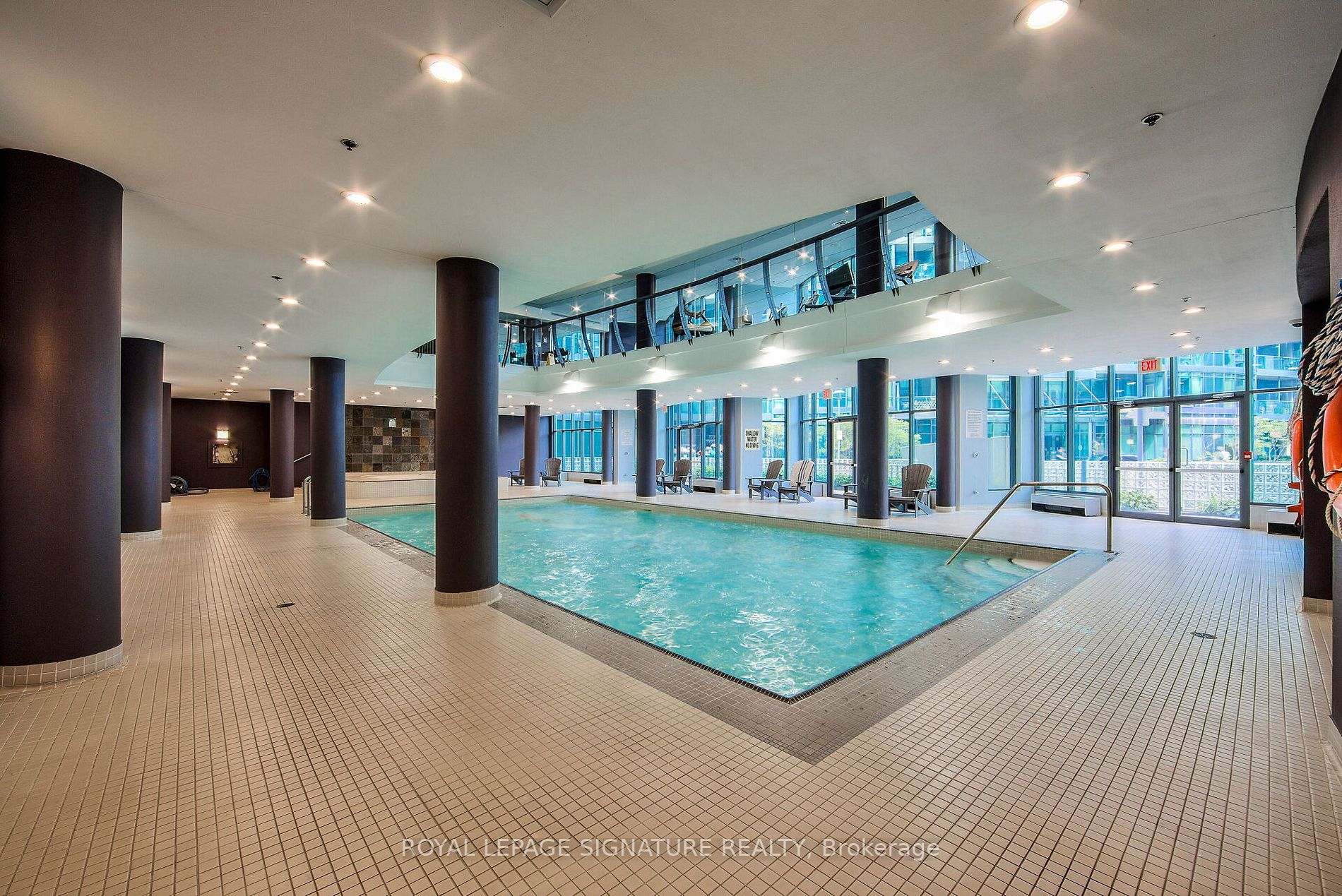 215 Fort York Blvd, #420