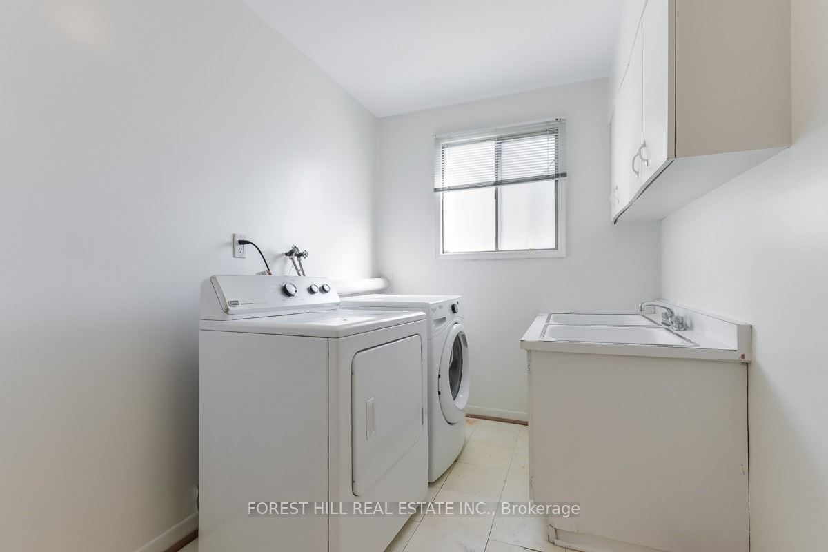 3 Tokay Crt