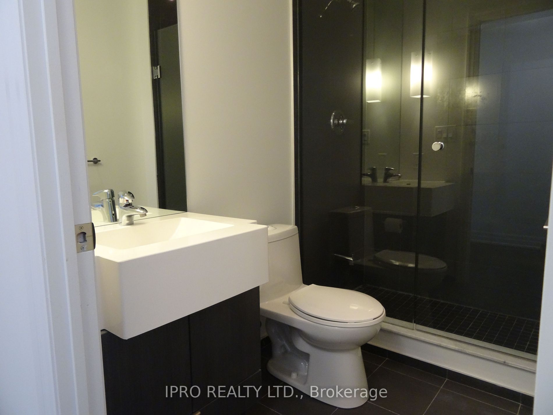 8 The Esplanade, #3711