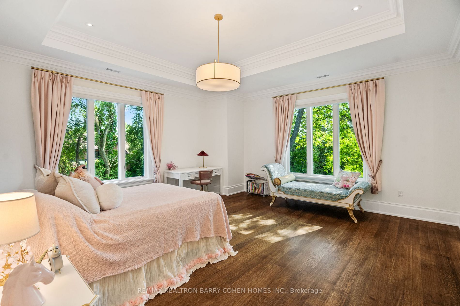 7 Kirkdale Cres