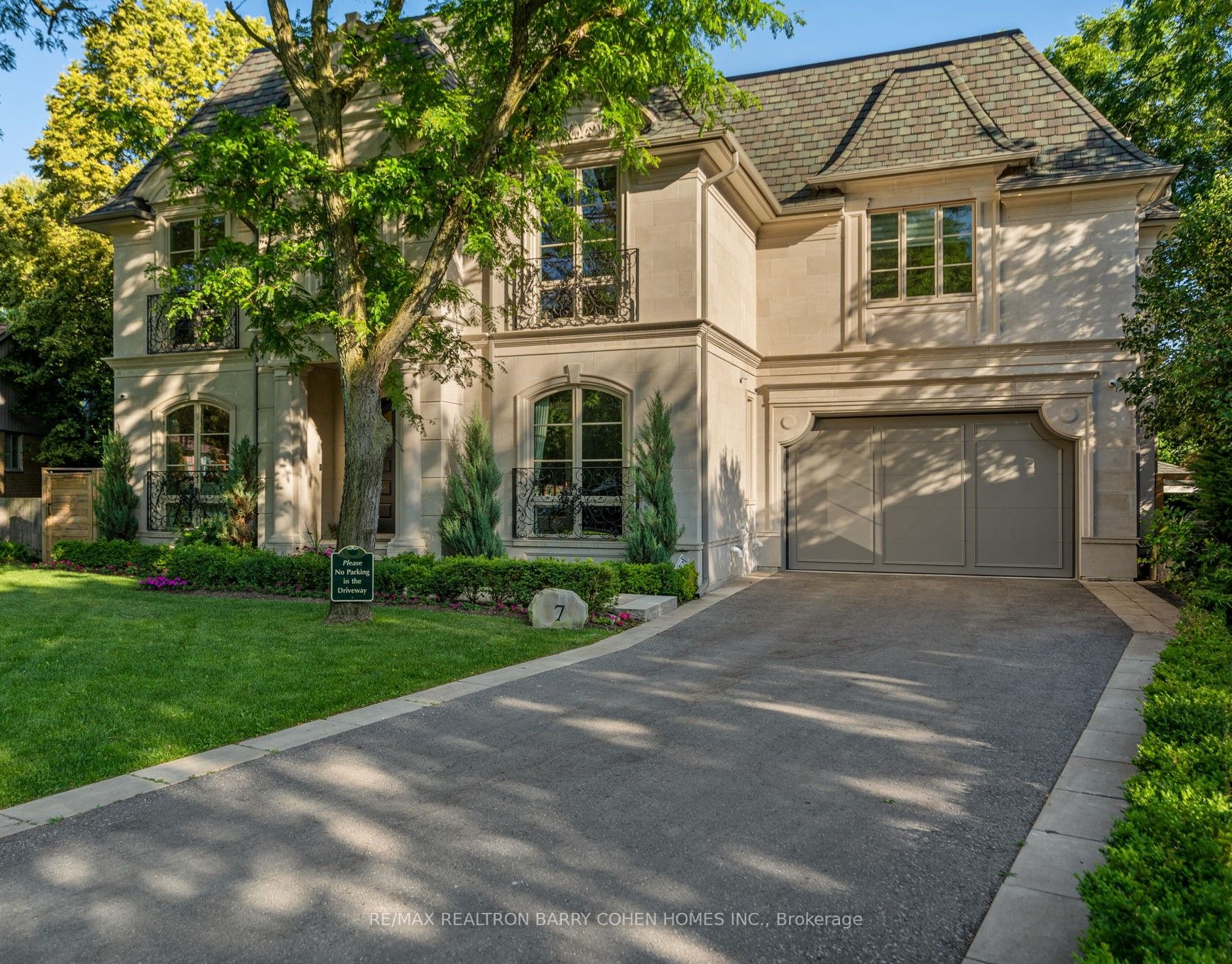 7 Kirkdale Cres