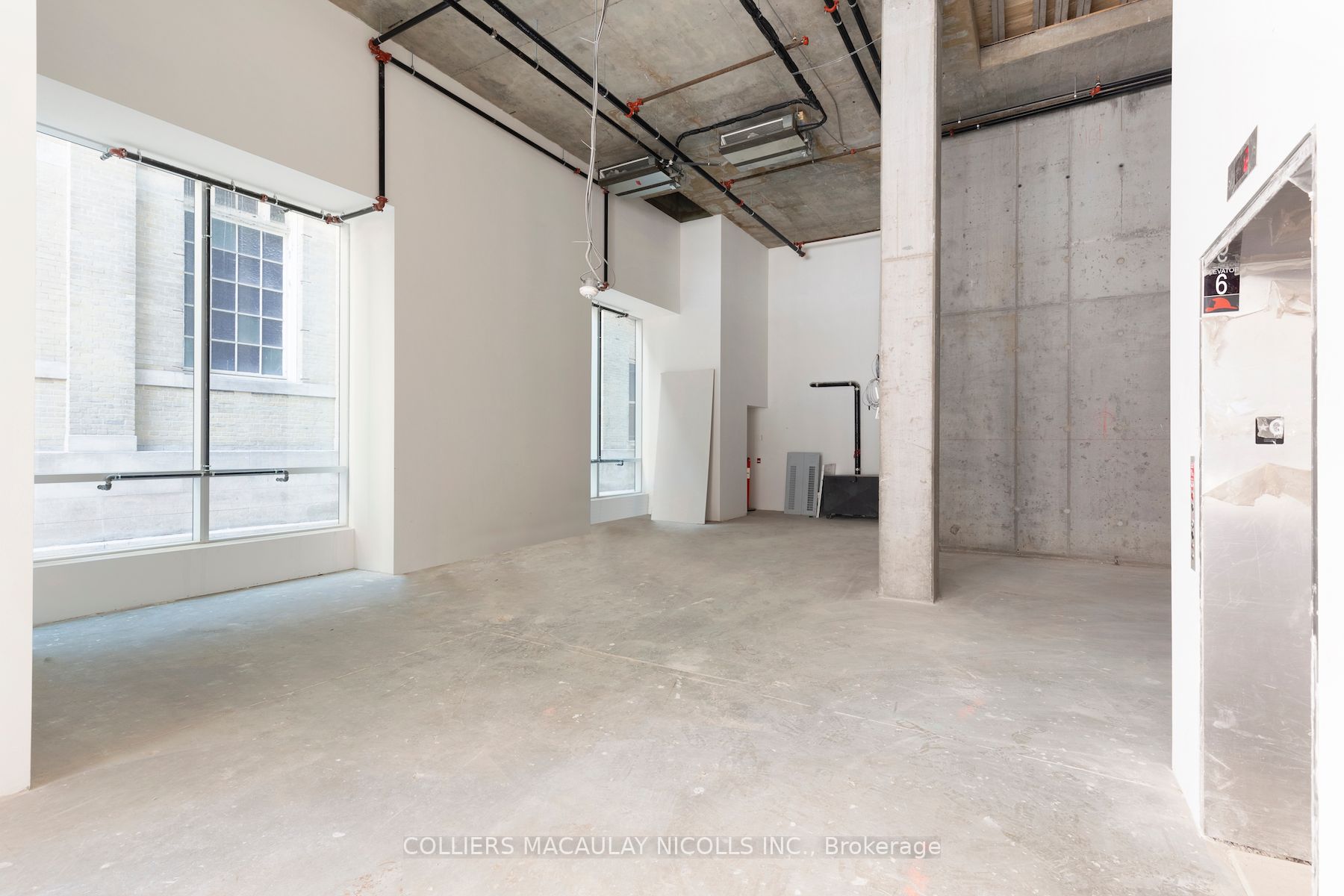 201 Yonge St