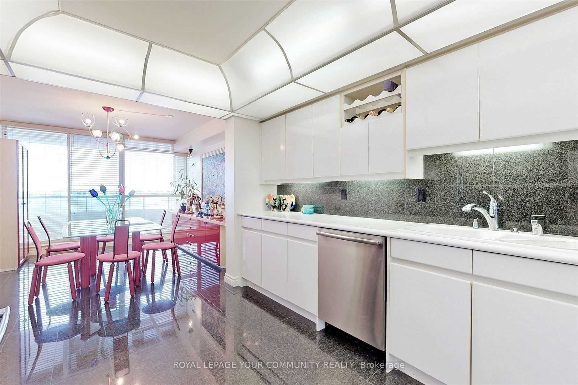 10 Torresdale Ave, #1907