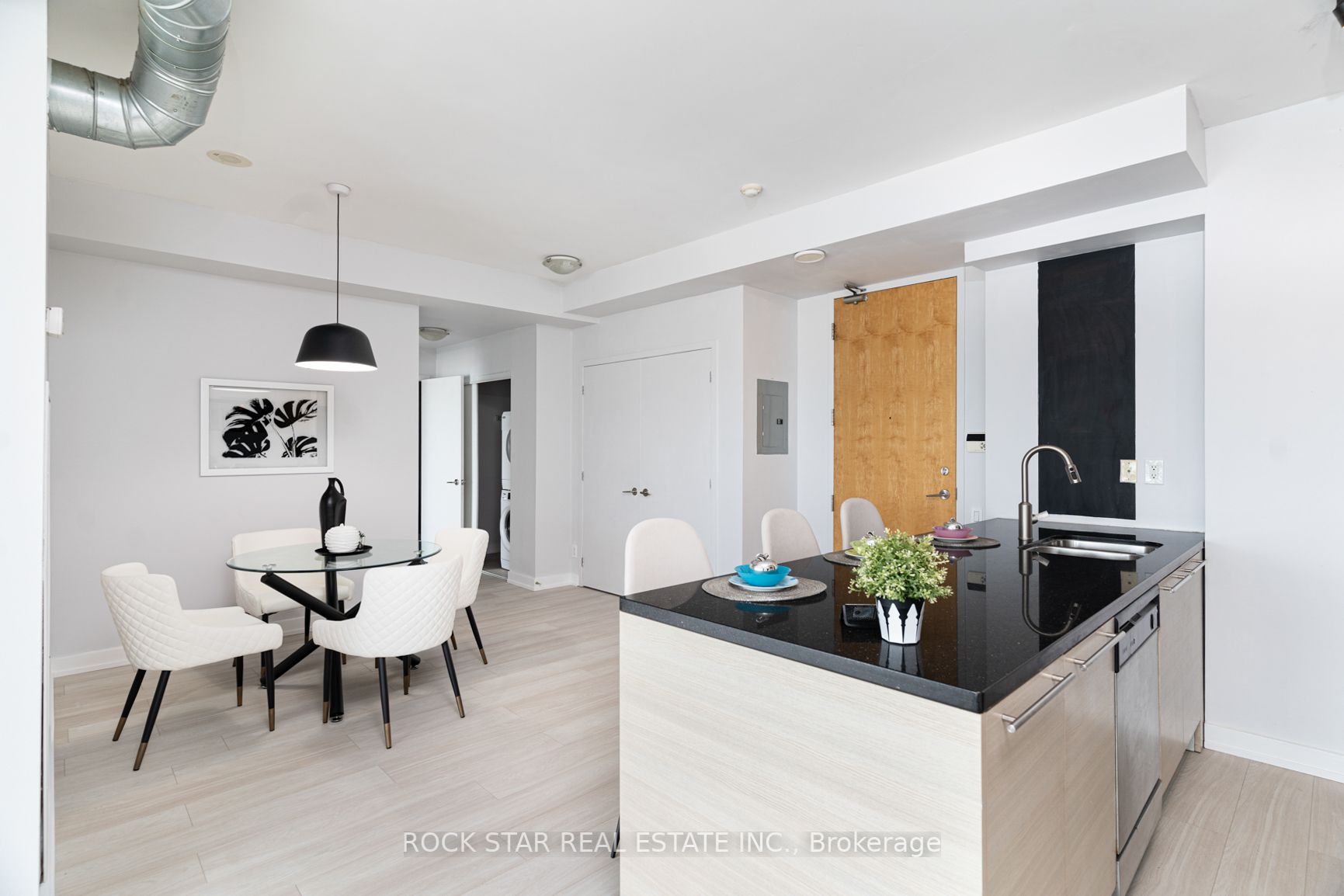 33 Mill St, #2804