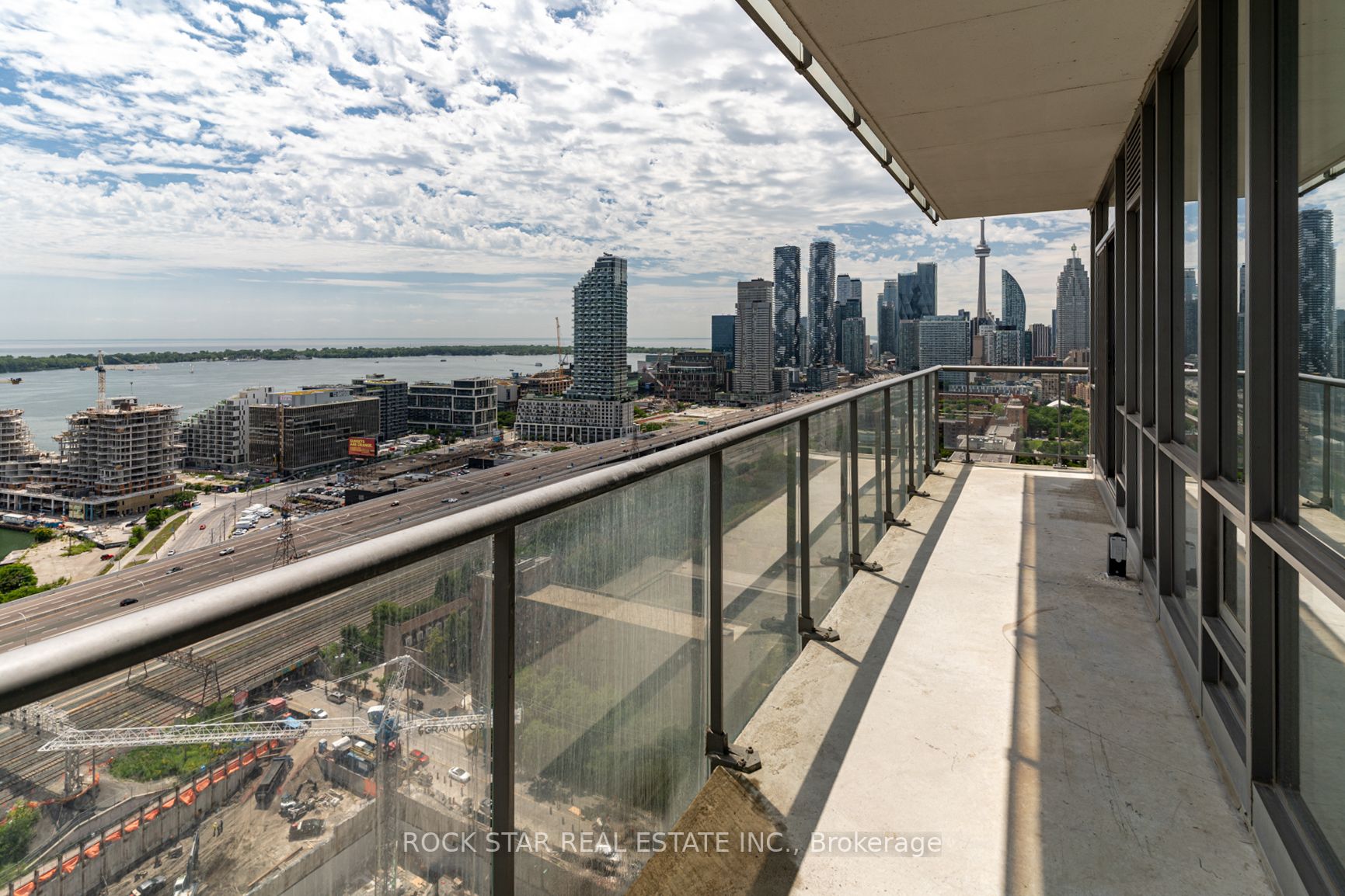 33 Mill St, #2804