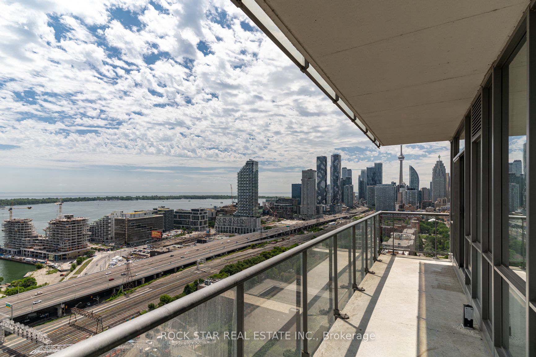 33 Mill St, #2804