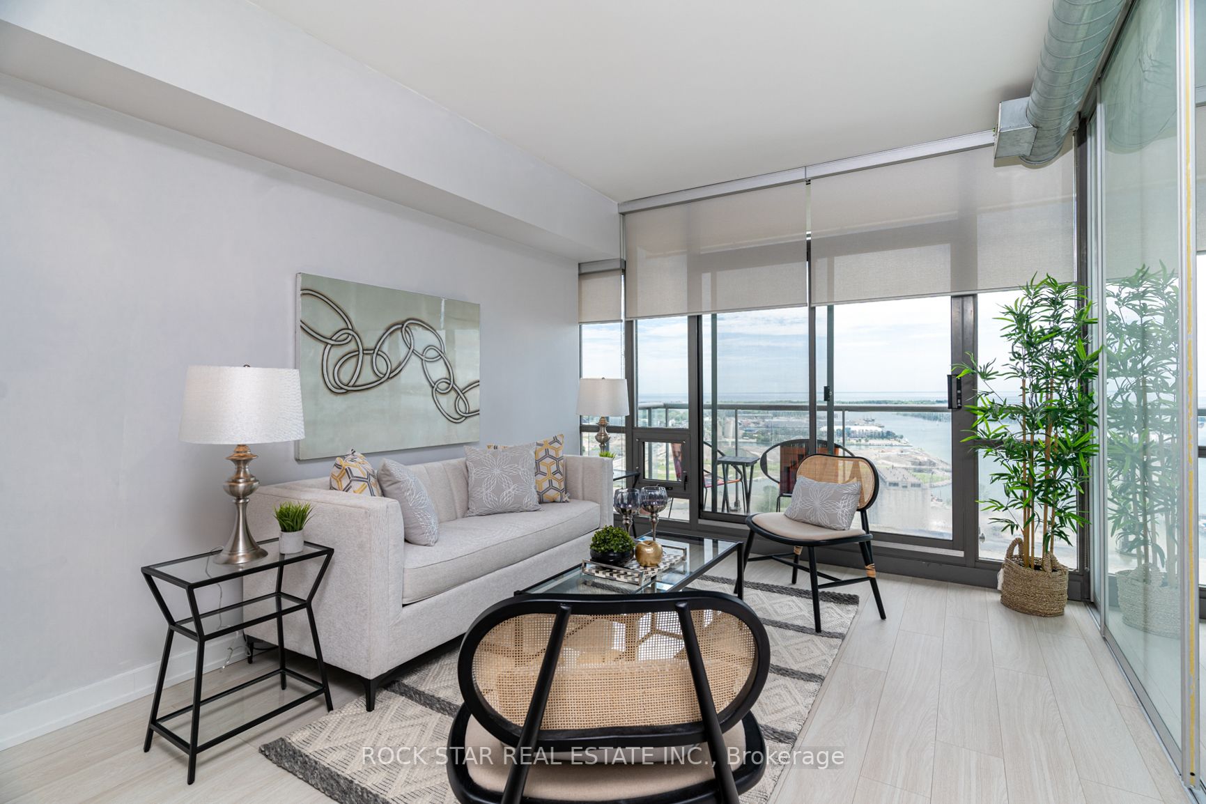 33 Mill St, #2804