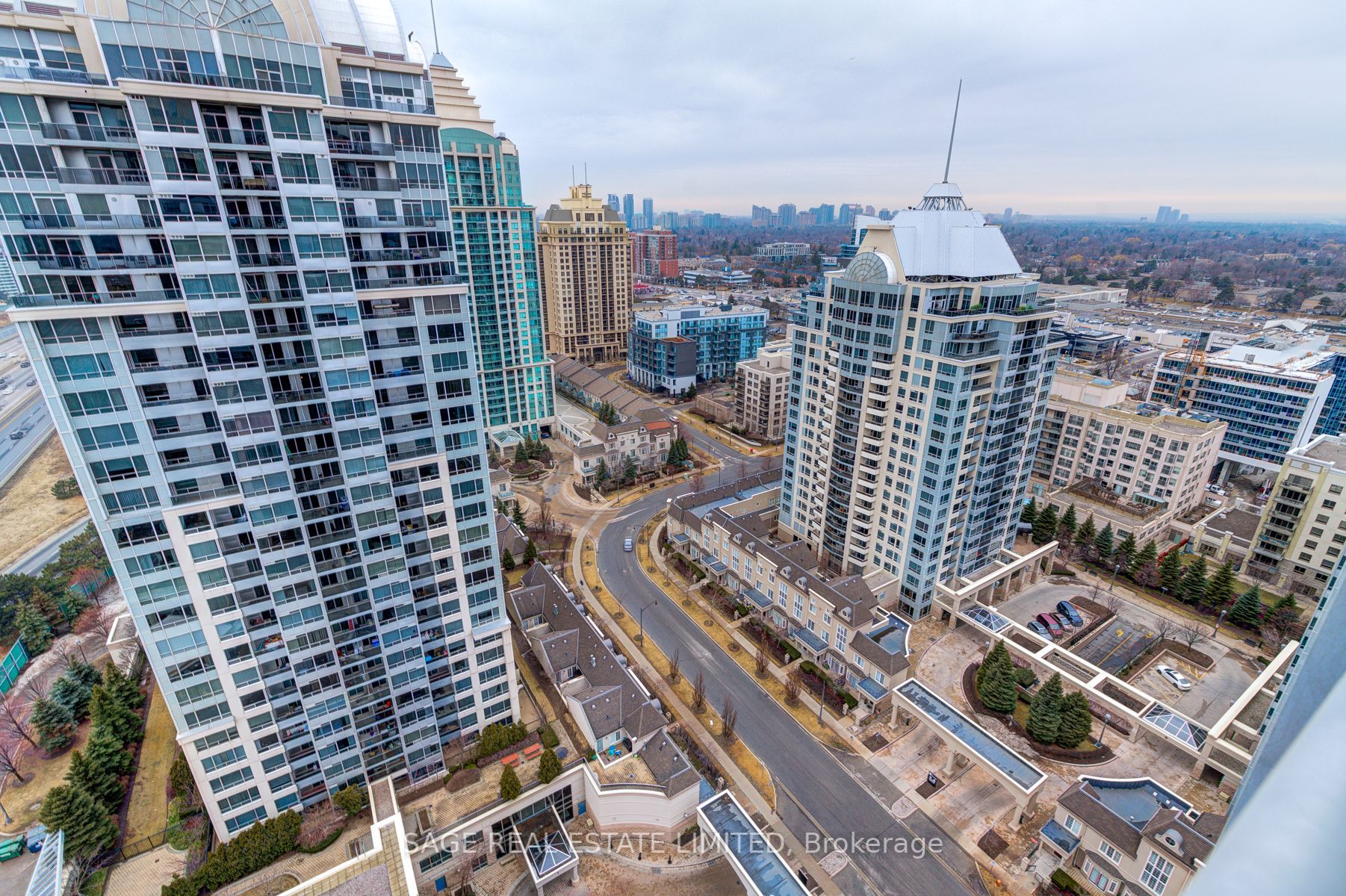 3 Rean Dr, #2512
