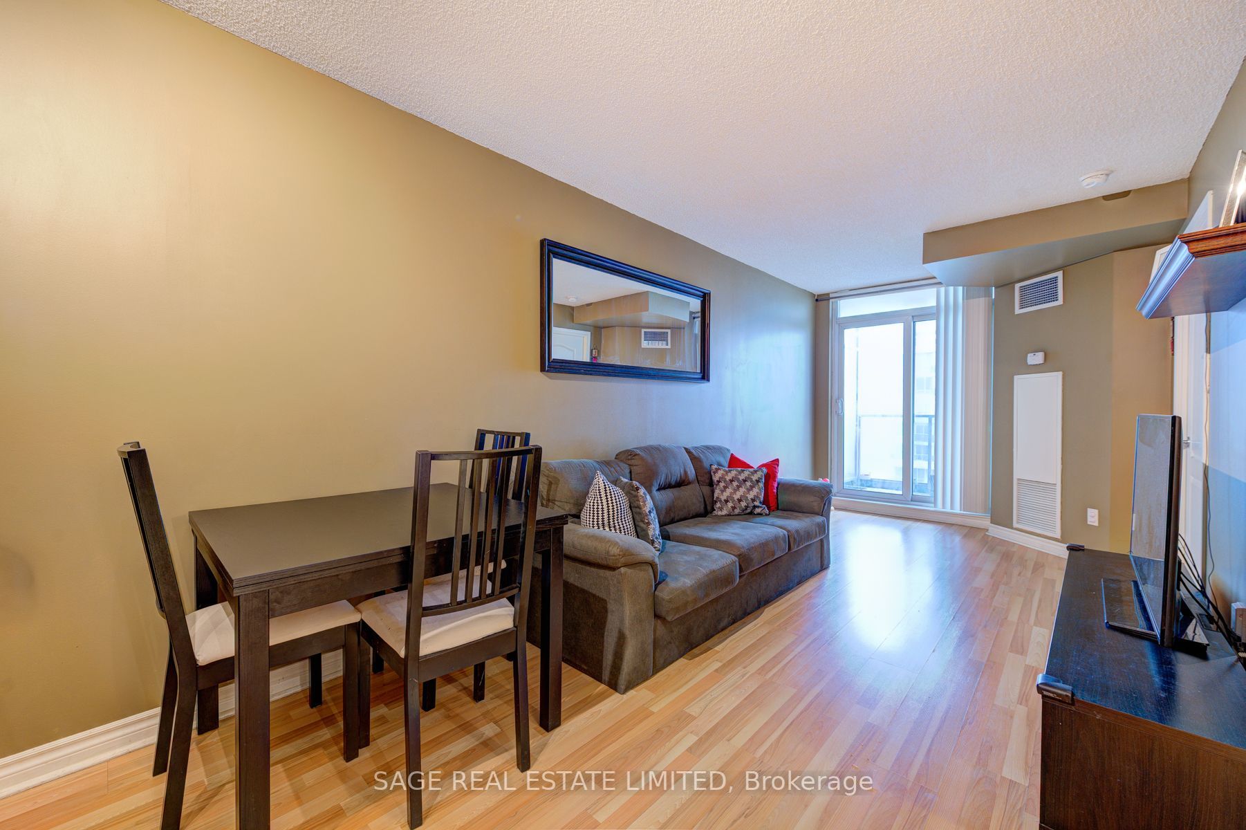 3 Rean Dr, #2512