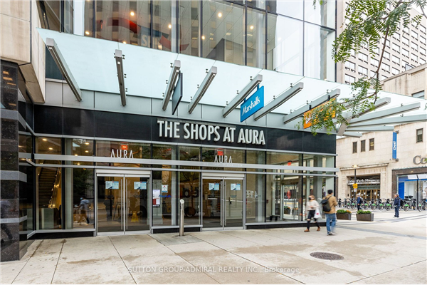 384 Yonge St, Toronto
