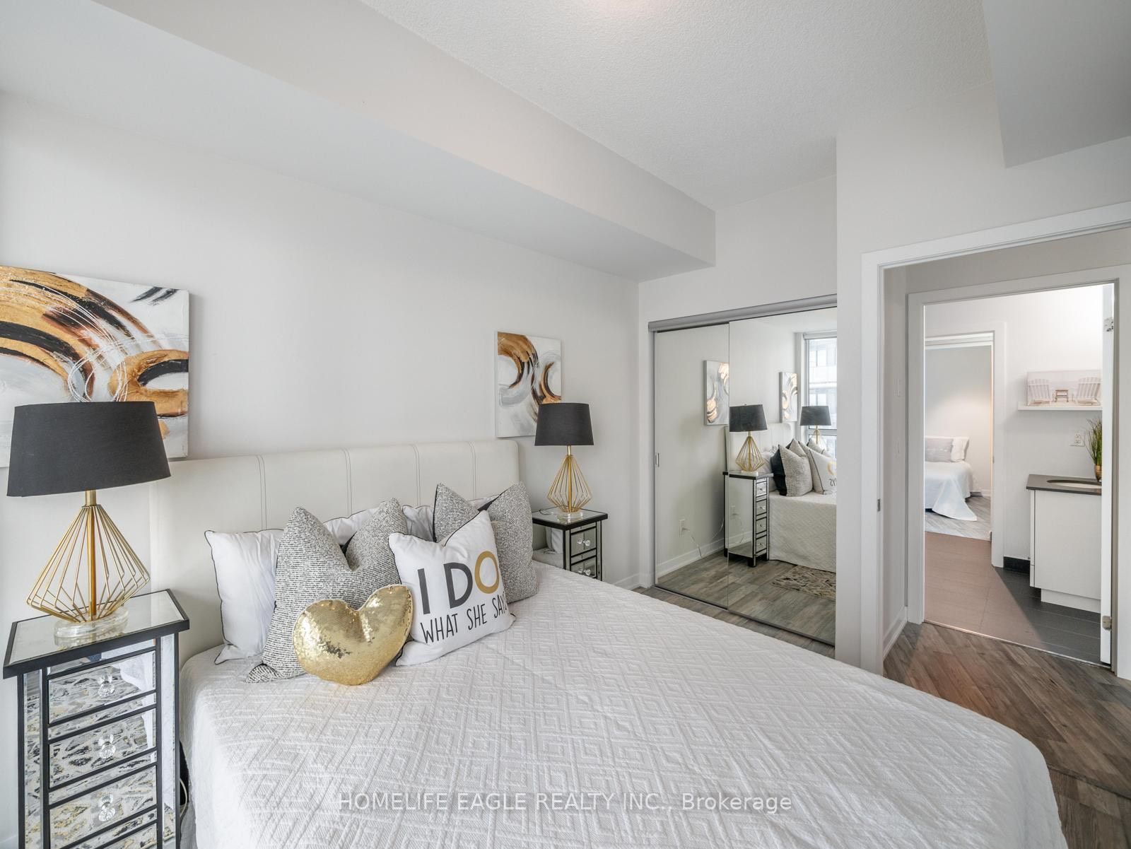 51 East Liberty St, #706