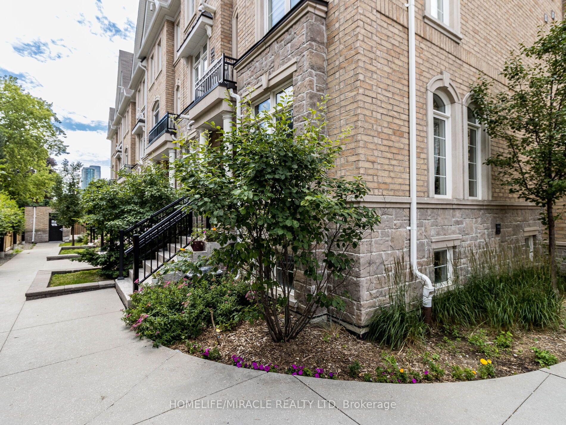 39 Drewry Avenue, #36